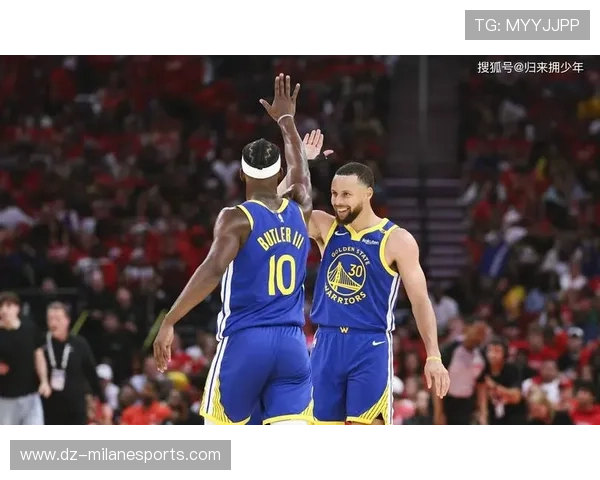 勇士队豪取十连胜，士气高涨，勇士队豪横图片